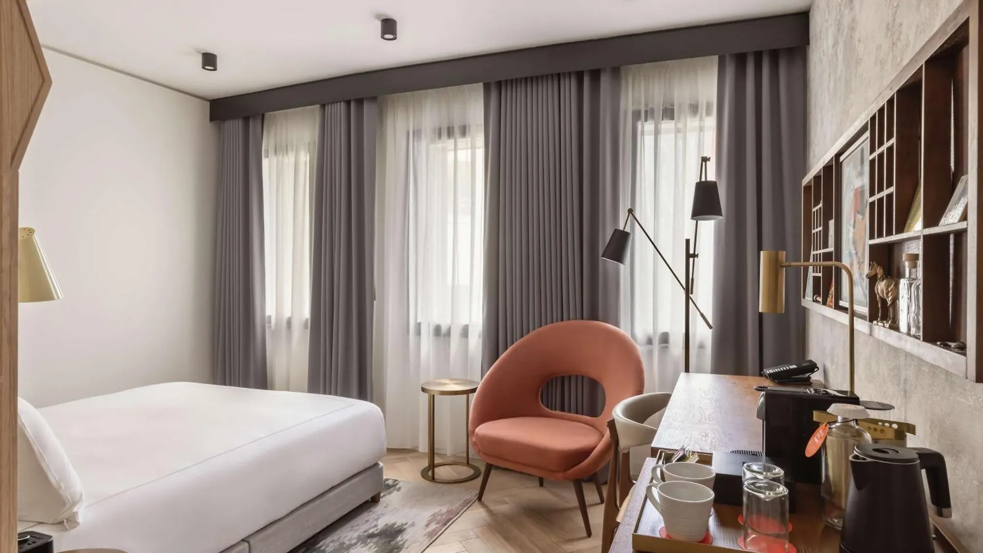 Canopy By Hilton London City 호텔